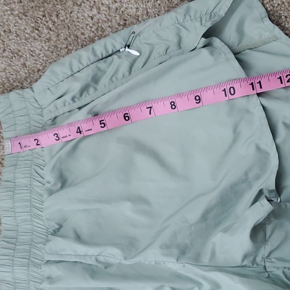 ACTA high waisted running shorts. - Picture 11 of 13